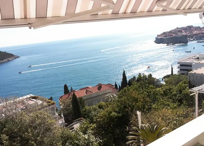 Nik 1 The Views Apartamento